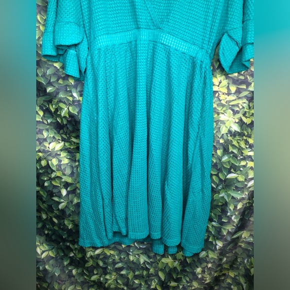 VENUS Teal Green V-Neck Waffle print Dress NWOT S Coverup - Picture 14 of 16